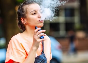 How To Quit Smoking With The Help Of Vape Oil?