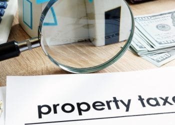 Estate agent for property taxes in the UK