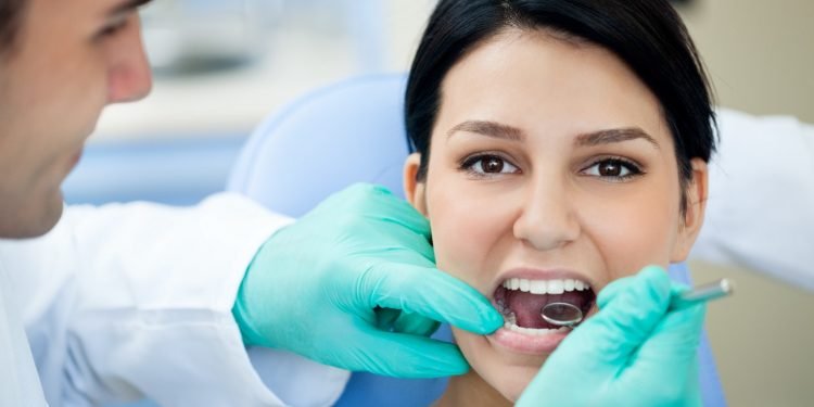 A image of best dental surgeon in lahore