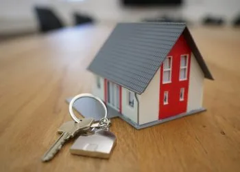 How to find the perfect plot for house fast