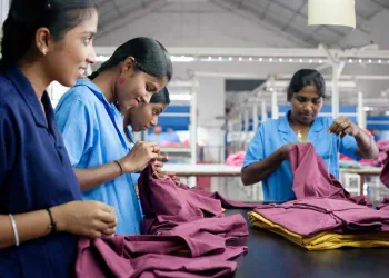 Best Trendy Sustainable Clothing Brands