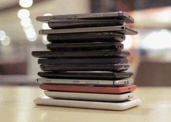 6 Things To Check Before Buying A Second Hand (Used) Mobile Phone