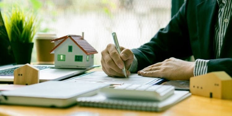 Best-Commercial-Real-Estate-Agent