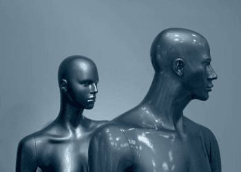 Why do Big Department Stores Use Dress Mannequins?