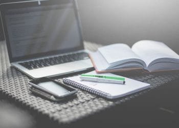 How to Set Up Business in Jumeirah Lake Tower