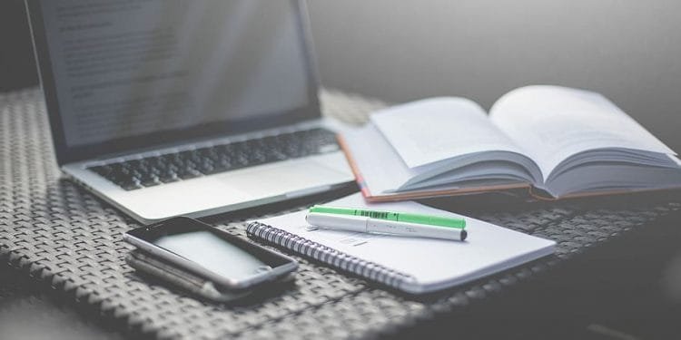 How to Set Up Business in Jumeirah Lake Tower