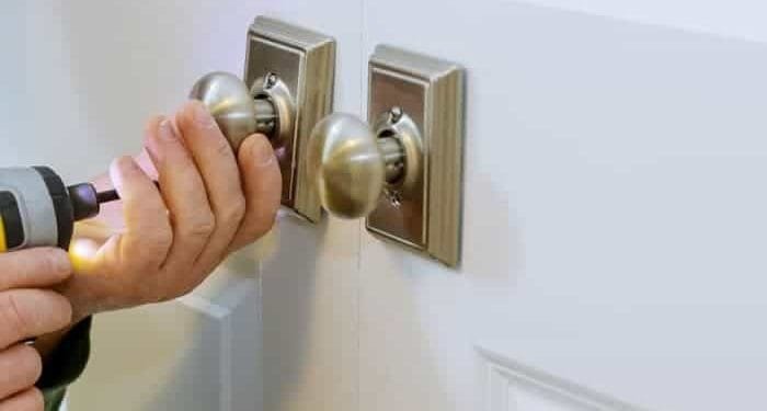 Door lock problems Leeds