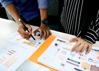 How Does a Graph Database Work? 