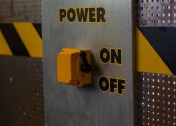 Expert Tips To Choose The Best Home Backup Power Source