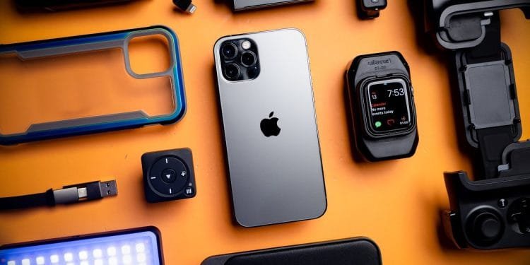 Accessories for iPhone