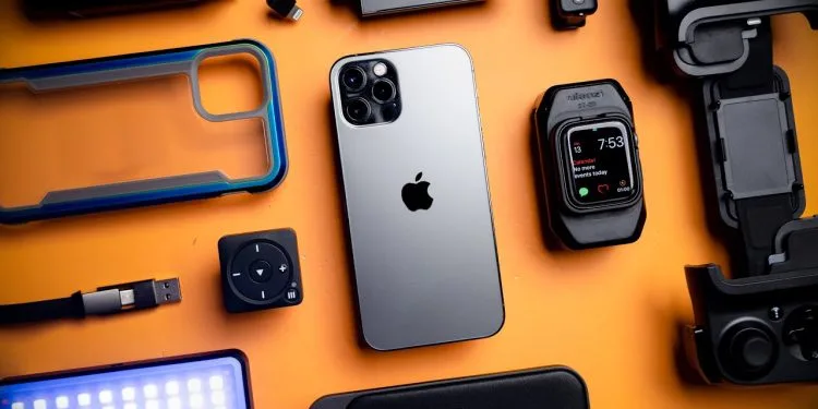 Accessories for iPhone