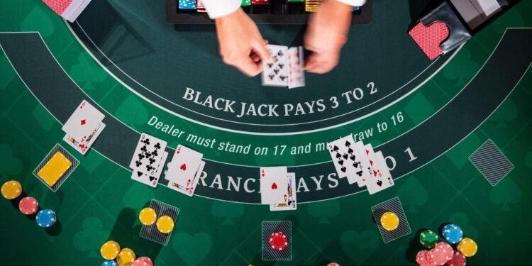 Online Blackjack - How to Play Online